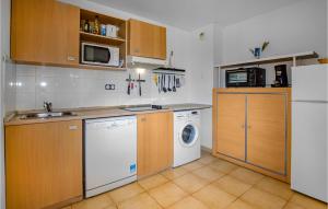 Lovely Apartment In Sta Maria Poggio