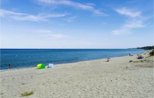 Appartements Lovely Apartment In Sta Maria Poggio : photos des chambres