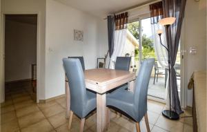 Appartements Lovely Apartment In Sta Maria Poggio : photos des chambres