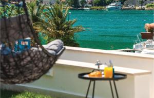 Stunning Apartment In Mokosica With Wifi