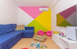 Gorgeous Home In Sibenik