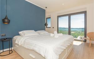 Lovely Home In Sibenik With House Sea View 