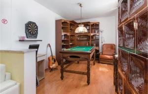 Awesome Home In Pula With Outdoor Swimming Pool 