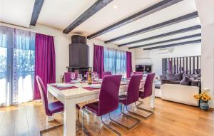 Lovely Home In Jablanac With Wifi 