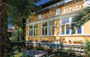 Lovely Apartment In Lovran With Kitchen