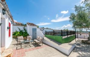 Cozy Home In La Cardenchosa With Wifi