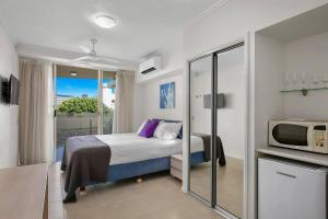 Resort-Style Cityview Getaway in Perfect Location