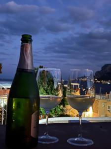 Athena Apartments Mondello Beach