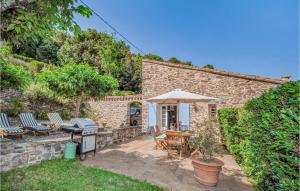 Maisons de vacances 3 Bedroom Cozy Home In Taulis : photos des chambres