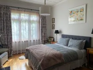 Donegal Gardens - 克伦威尔