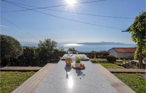 1 Bedroom Cozy Home In Moscenicka Draga