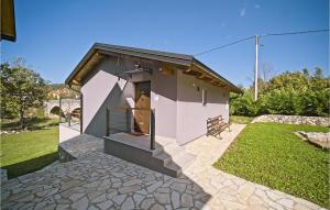 Nice Home In Licka Jesenica With Sauna