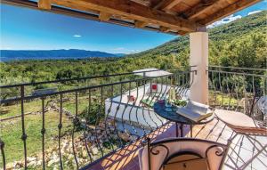 2 Bedroom Gorgeous Home In Moscenicka Draga 