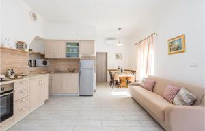 2 Bedroom Gorgeous Home In Moscenicka Draga 