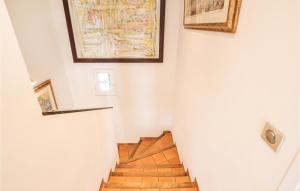 Maisons de vacances 4 Bedroom Beautiful Home In Mougins : photos des chambres