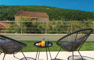 Stunning Apartment In Mokosica With Wifi 