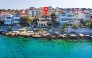 Holiday Home Razanj 3 - 拉扎尼