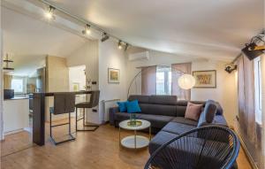 Holiday Home With Pool In Medulin