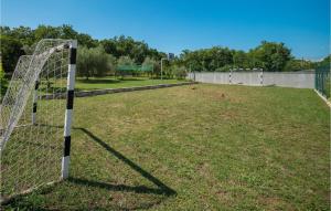 Three-Bedroom Holiday Home In Buje