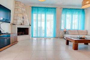 Hemera House Posidi H1