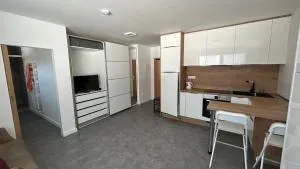 Apartmán pre 2 osoby 10 min od centra - 班斯卡-比斯特里察