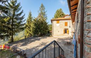 Awesome Home In Villa Di Piteccio