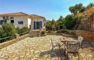 Cozy Home In Kitries Kalamata