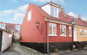 Two-Bedroom Holiday Home In Ronne - Rønne