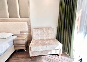 Business class studio with the Mountain View 115А