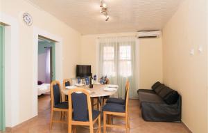 Holiday Home Vinez Cr