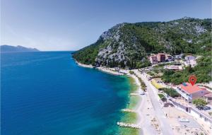 Awesome Apartment In Duba With Wifi