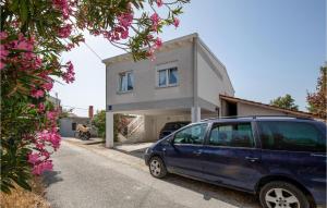 Apartment Radalj Iii