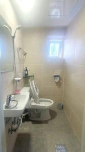 Hyuns 201 - Seoul station 5 min by walk