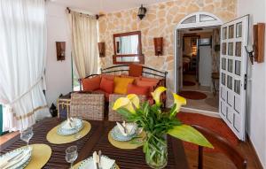 Gorgeous Apartment In Blace With Wifi 