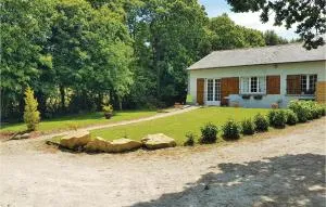 2 Bedroom Cozy Home In Locronan - 坡隆维茨普尔扎伊
