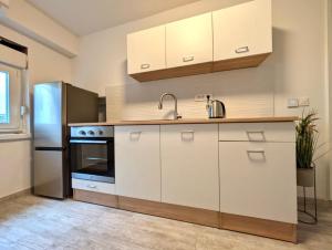 Cozy Room w AC, 65'' TV and Floor Heating 
