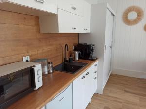 Słoneczny apartament z prywatną sauną w Stroniu Śląskim