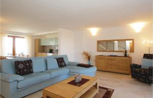 Awesome Home In Baredine With Wifi 