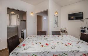 Beautiful Home In Lukovo Sugarje