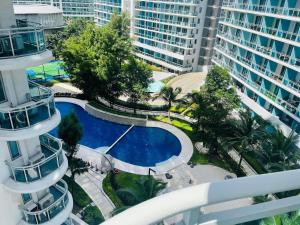 KYH STAYCATION 2BR by Azure Residences Near Airport