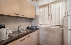 Beautiful Home In Lukovo Sugarje