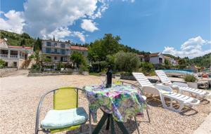 Nice Apartment In Blace With Kitchen 