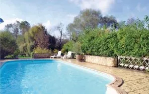 3 Bedroom Amazing Home In Monestier - 莫内斯捷