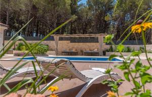 3 Bedroom Gorgeous Home In Jadrtovac 