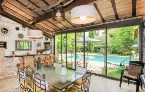 Beautiful Home In Carpentras