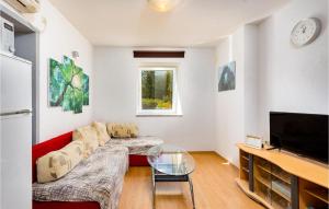 Gorgeous Home In Krk With House A Panoramic View 