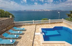 Stunning Home In Smokvica