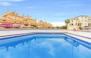 Stunning Apartment In Orihuela Costa