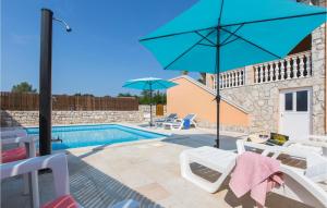 3 Bedroom Awesome Home In Labin 