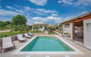 Gorgeous Home In Krnica With Wifi